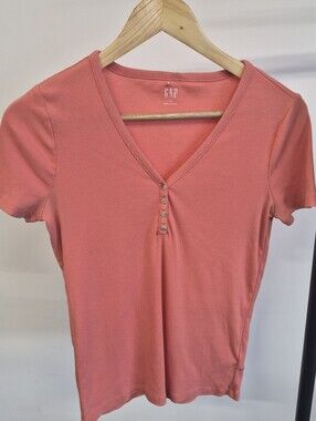 GAP Coral Short-Sleeve V-Neck Henley Top